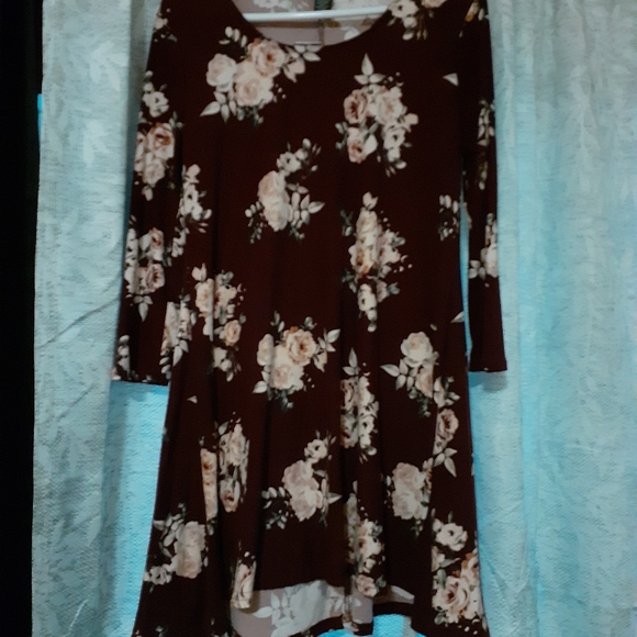 NWT Rue 21 Dress Burgundy Floral Dress - Picture 4 of 4
